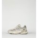 Жіночі кросівки New Balance 9060 Light Beige/Gray