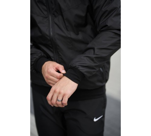 Вітровка чоловіча "Windrunner Jacket" Nike чорна