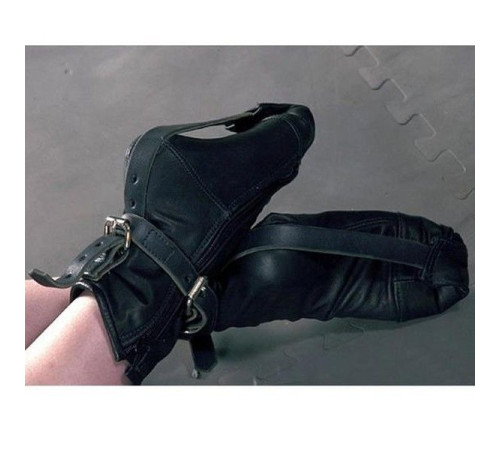 Кожаные наножники-носочки Adjustable Bondage Shoes