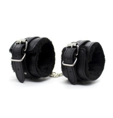 Черные кожаные бондажные наручники с мехом Premium Fur Lined Locking Restraints