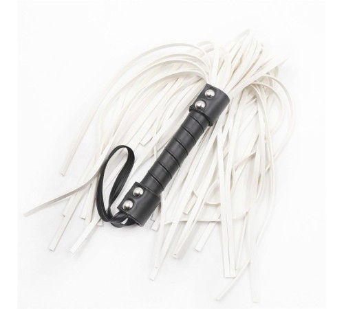 Белая плеть с черной рукояткой White Leather Flogger