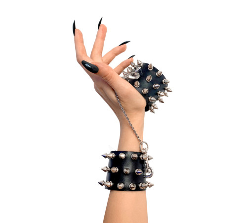 Наручники з шипами Art of Sex - Rose Spiked Leather Handcuffs, натуральна шкіра